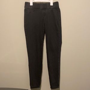 Apt. 9 Black Skinny Jeggings (Size 10)